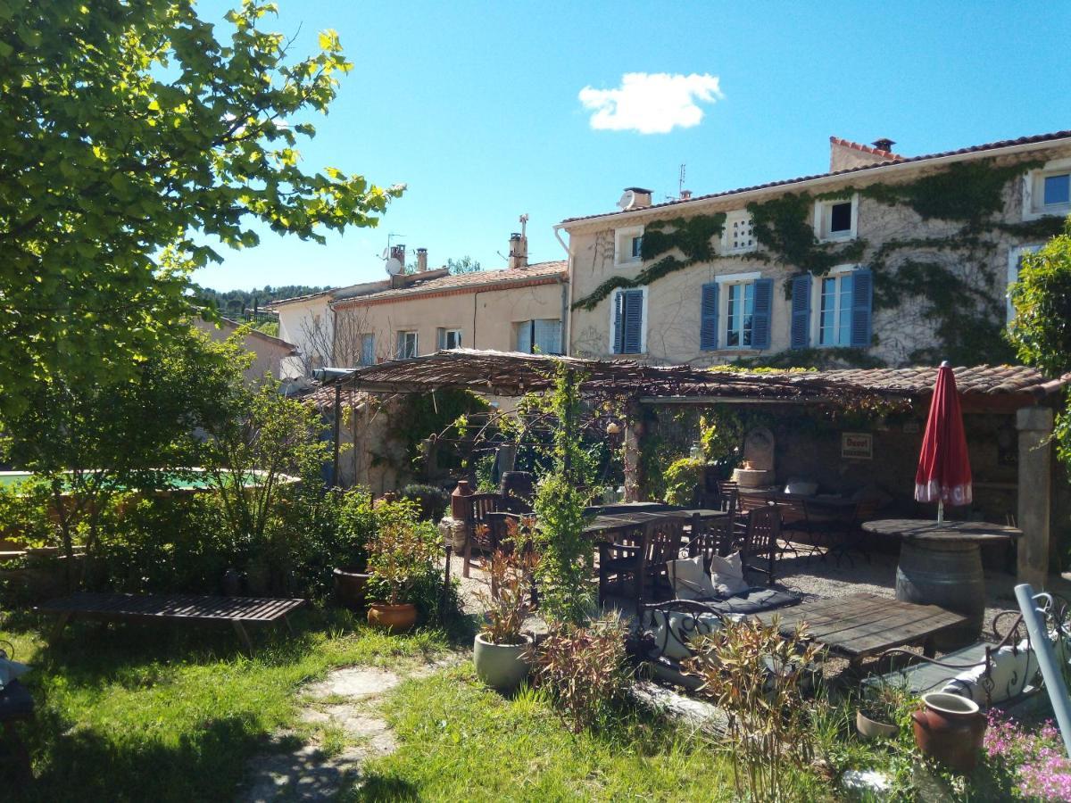 Chambres Et Table D'Hotes Au Brabo Mormoiron Bagian luar foto