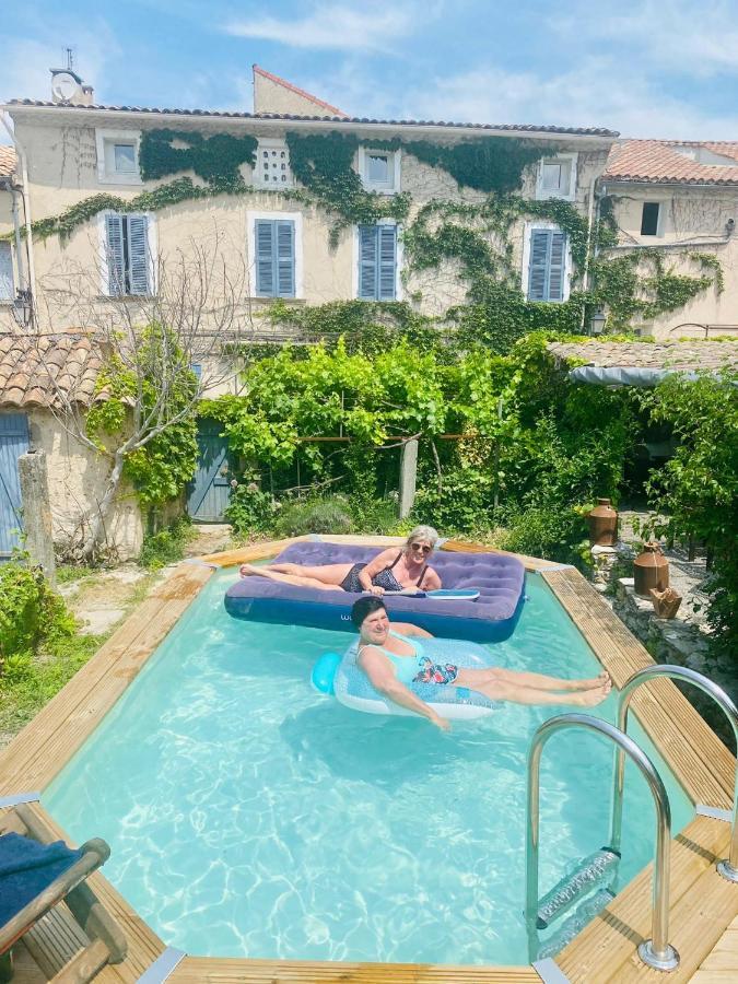 Chambres Et Table D'Hotes Au Brabo Mormoiron Bagian luar foto