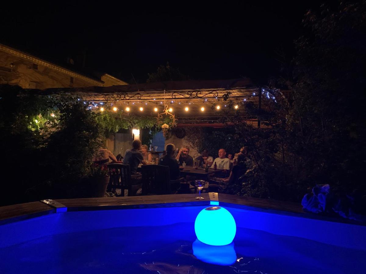 Chambres Et Table D'Hotes Au Brabo Mormoiron Bagian luar foto