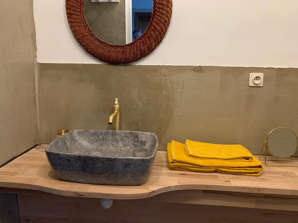Chambres Et Table D'Hotes Au Brabo Mormoiron Bagian luar foto