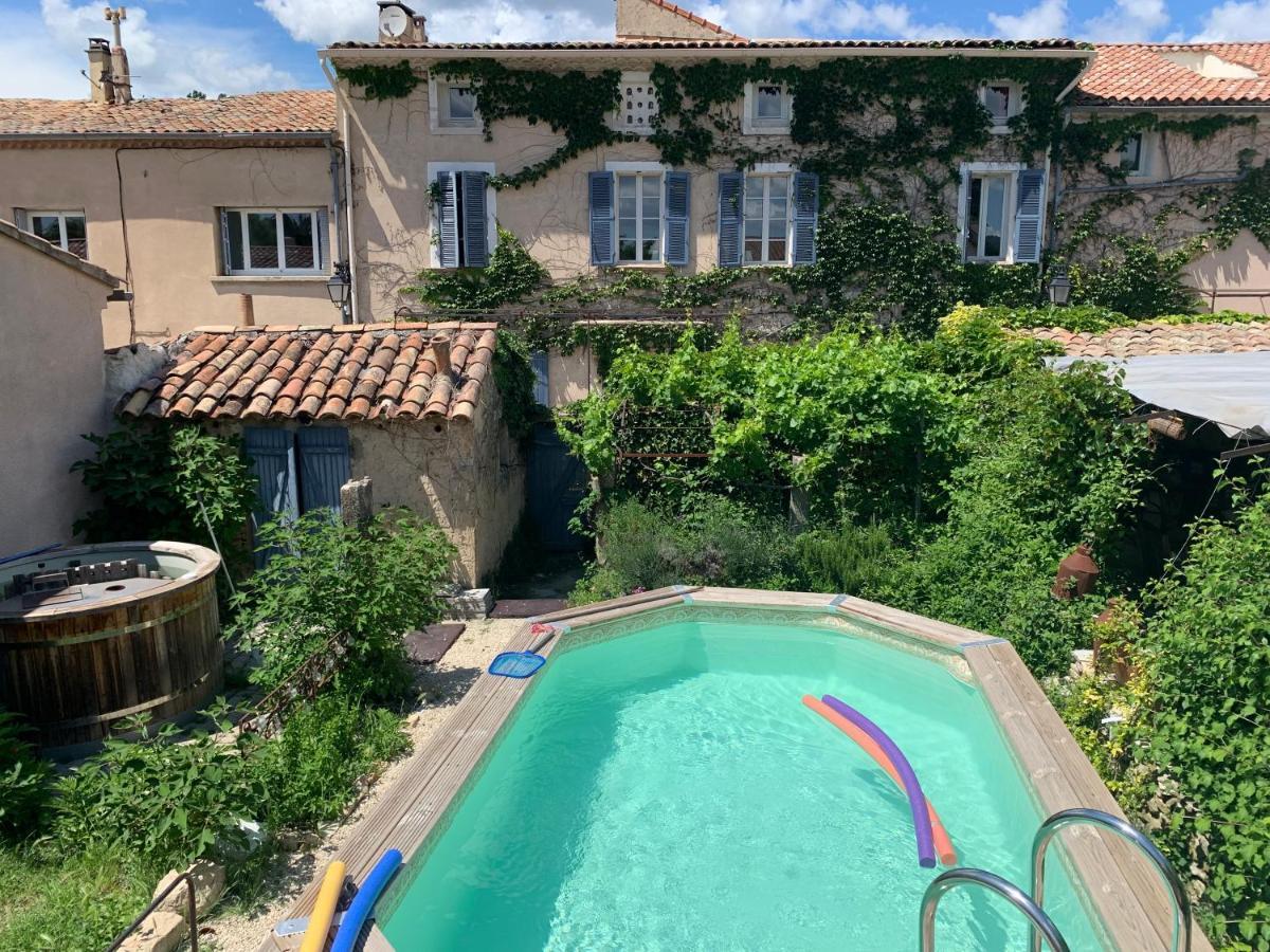 Chambres Et Table D'Hotes Au Brabo Mormoiron Bagian luar foto