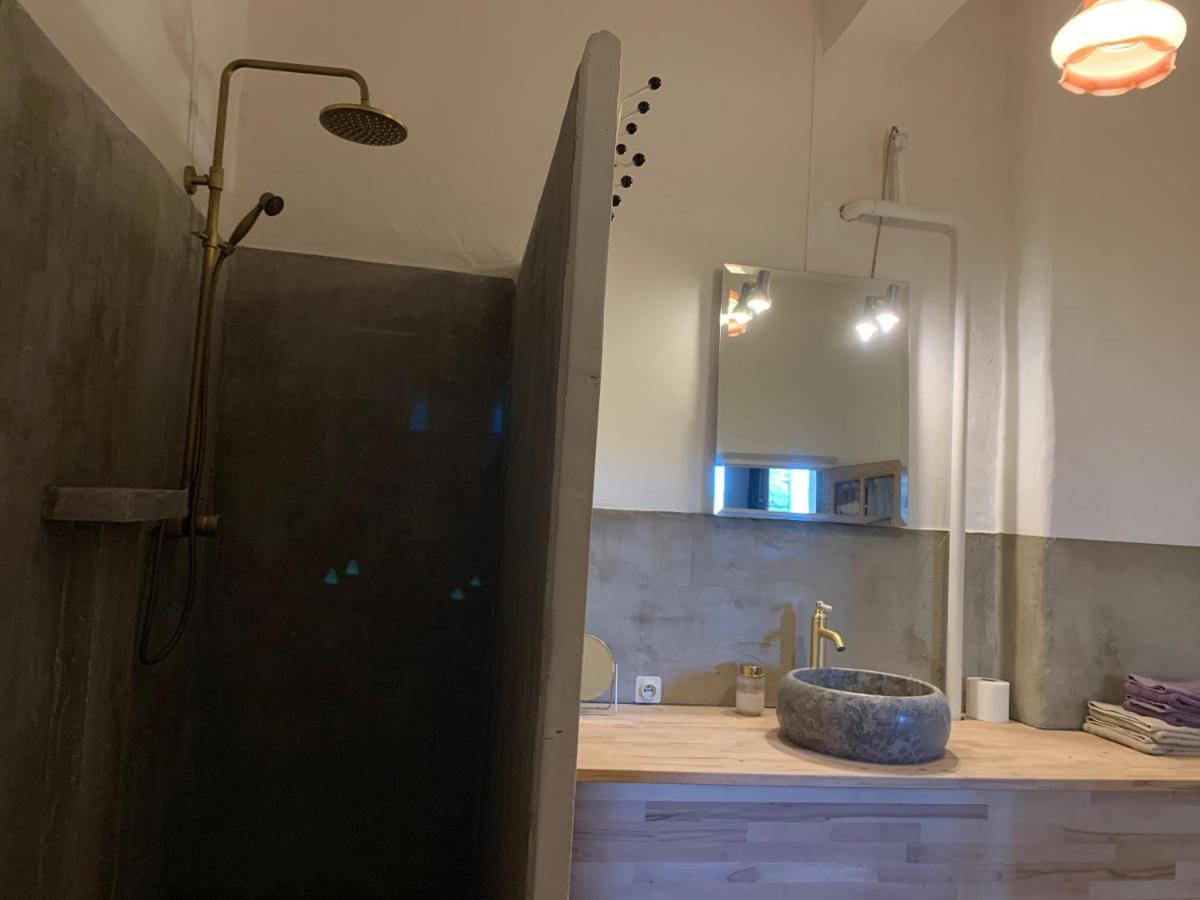 Chambres Et Table D'Hotes Au Brabo Mormoiron Bagian luar foto