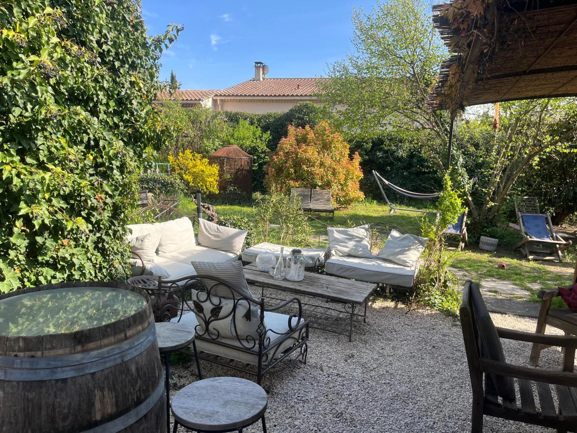 Chambres Et Table D'Hotes Au Brabo Mormoiron Bagian luar foto